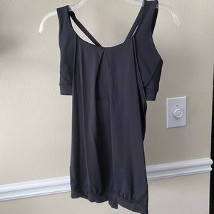 Lululemon nouveau limits tank bra black sz 10